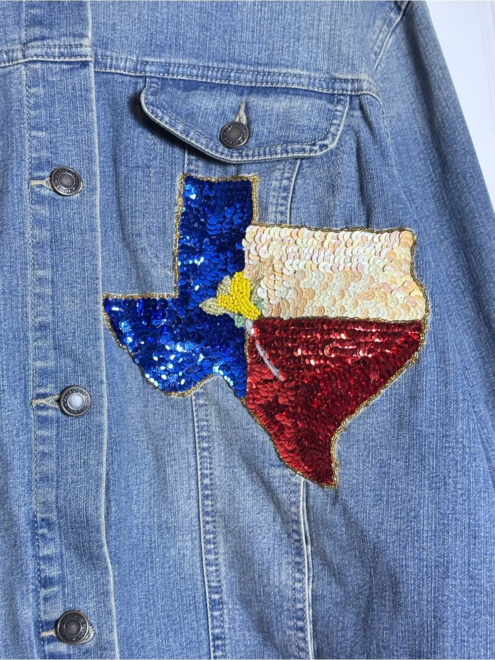 Faded Glory medium wash custom-embellished denim trucker jacket Texas Design 2XL - Picture 4 of 15